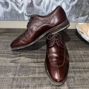 Allen Edmonds Belmont Derby shoes Mens 
SZ 9 1/2
